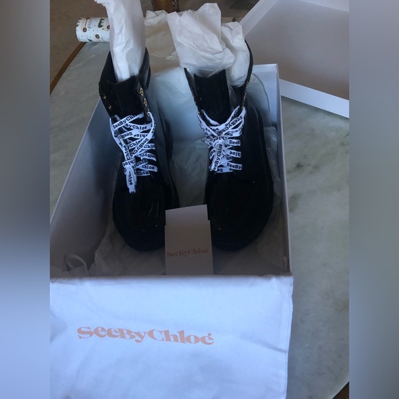 See by Chloe rainboots
Size 7 - Picture 2 of 6
